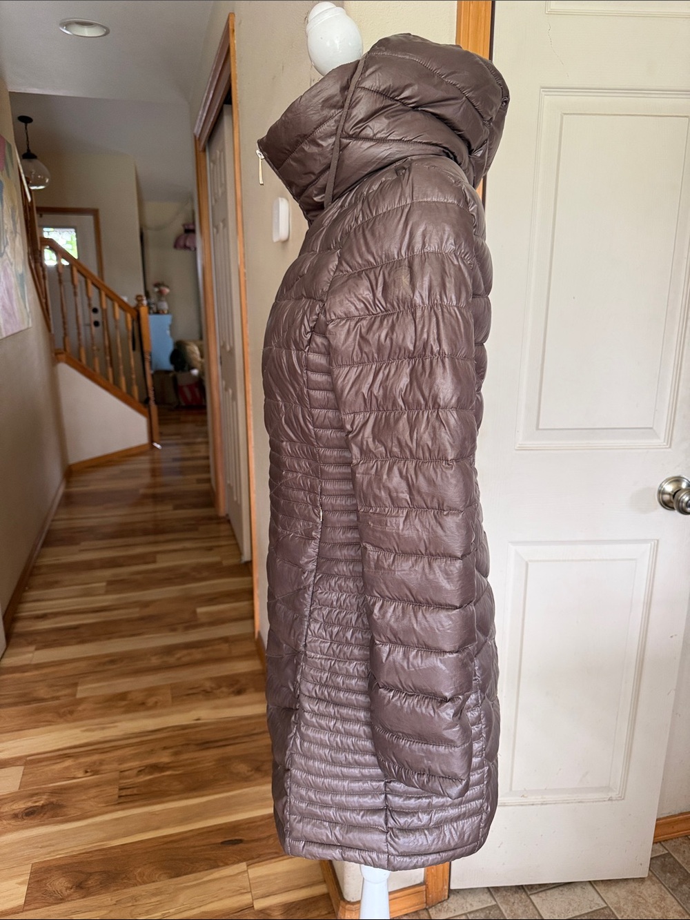 Calvin Klein puffy jacket - Picture 3 of 7